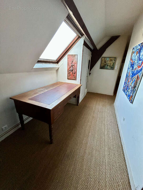 Maison à REUGNY