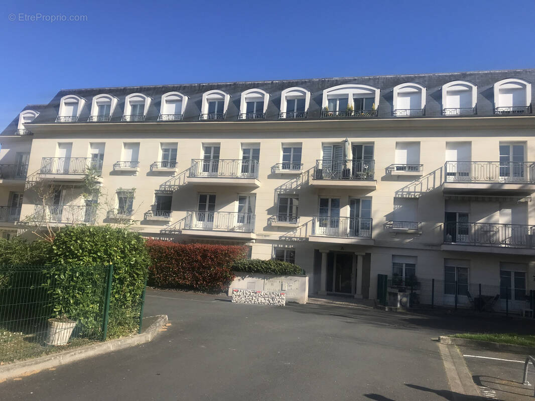 Appartement à SAINT-FARGEAU-PONTHIERRY