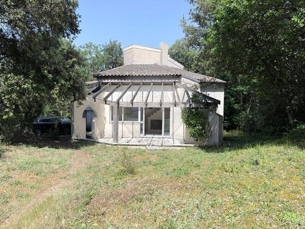 Maison à SAINT-PALAIS-SUR-MER