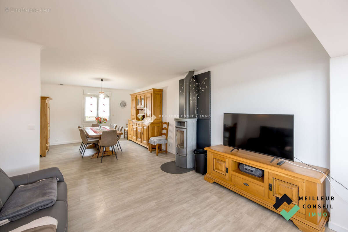 Maison 130 m² à Plaintel  - photo 8