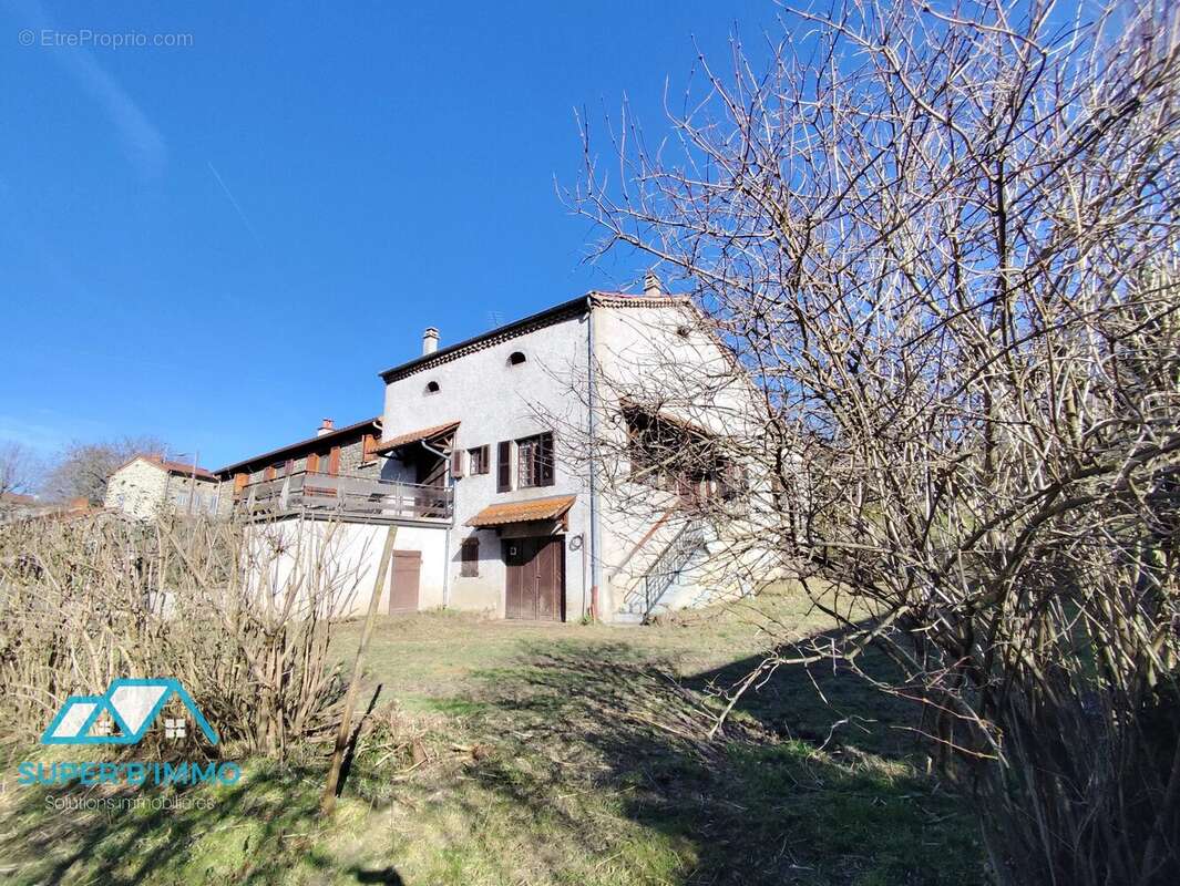 Maison à MAZEYRAT-D'ALLIER