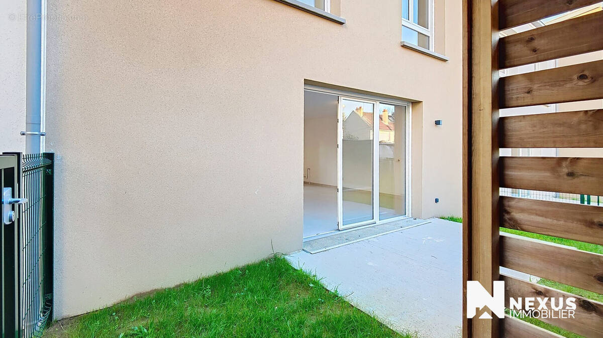 jardin - Maison à SOTTEVILLE-LES-ROUEN