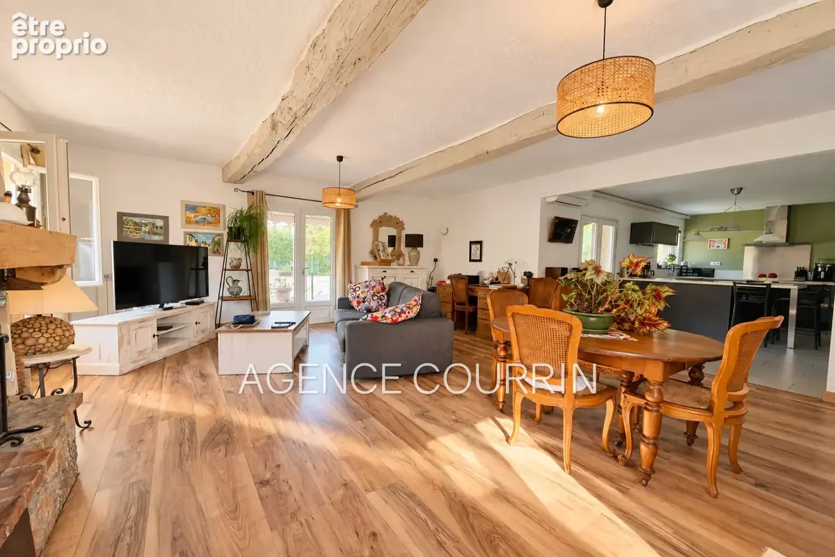 Maison 9 pièces 217 m² à vendre à Le Bar-Sur-Loup (06620) - photo 9
