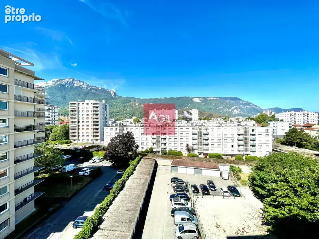 GRENOBLE - T3 au sixième étage avec vue dégagée sur Belledonne et le Vercors. - photo 8