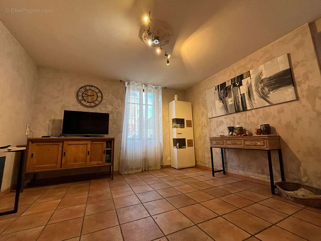 Maison à SANCERGUES