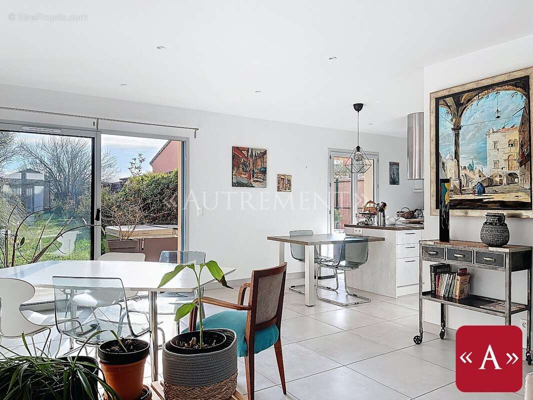 Maison à BUZET-SUR-TARN