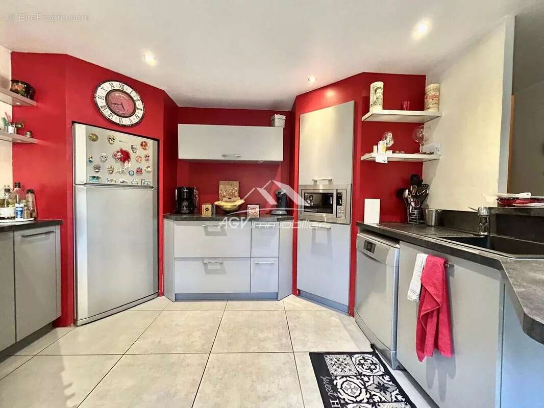 Maison à SAINT-MARTIN-DE-VALGALGUES