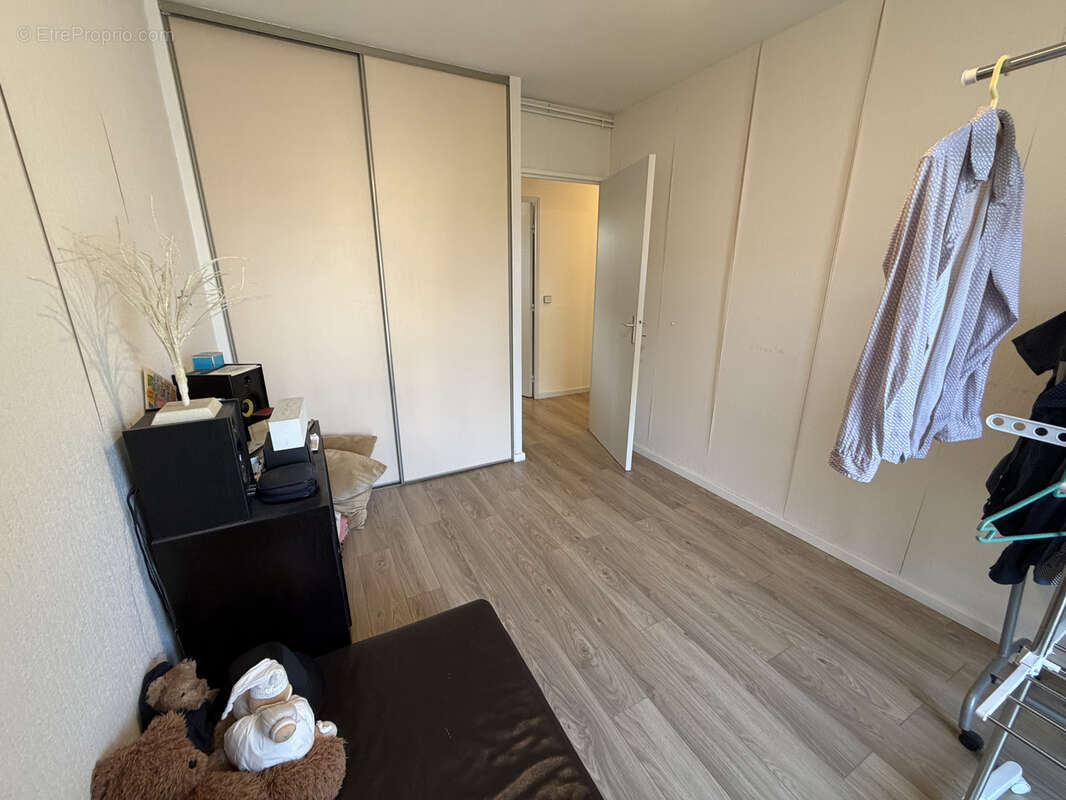 Maison familiale T5 avec jardin arboré   Bourg-en-Bresse - photo 9