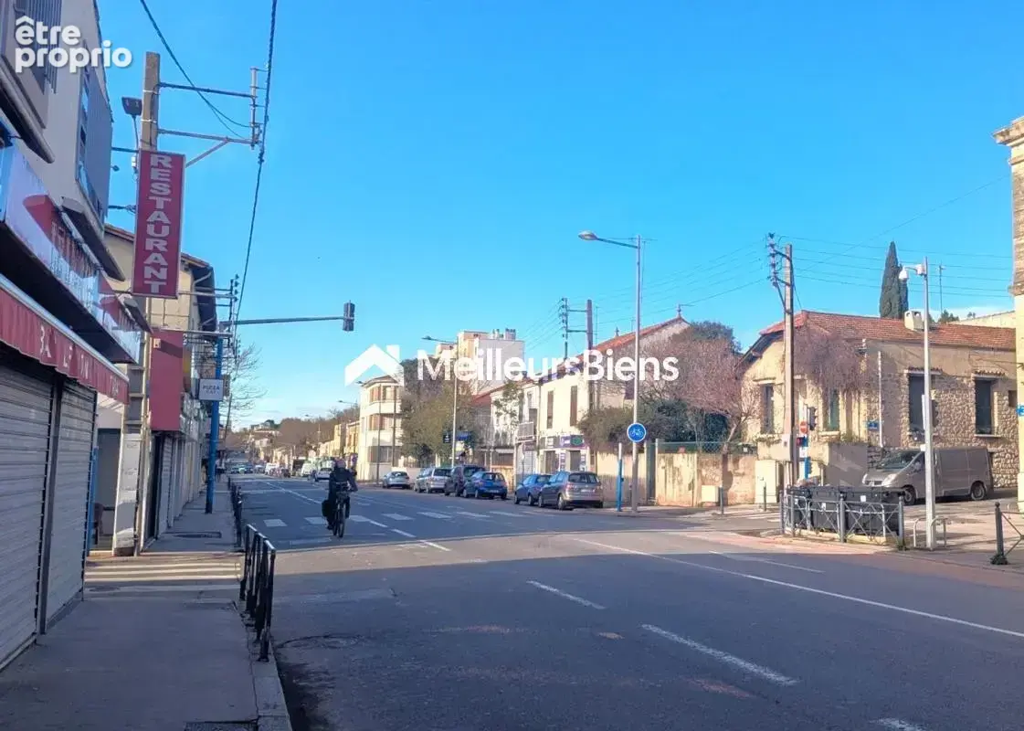 Local commercial et artisanal 85m² + 51m² d annexes - photo 8