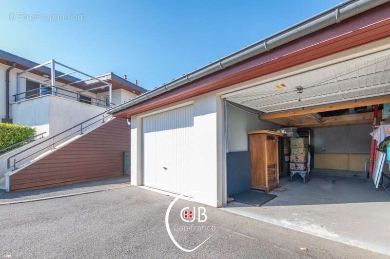 La Roche Sur Foron (74800): Appartement 3 pièces, 1 balcon, 2 terrasses et garage - photo 10