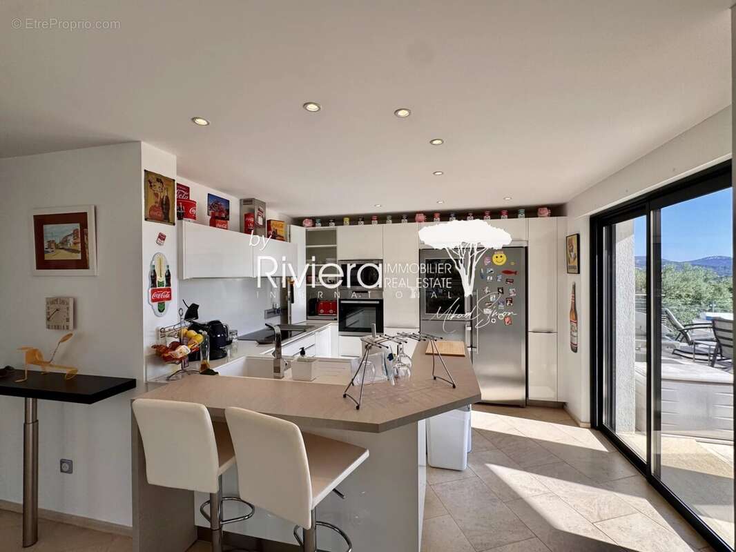 Propriété avec Piscine et Vue Mer ! - photo 17