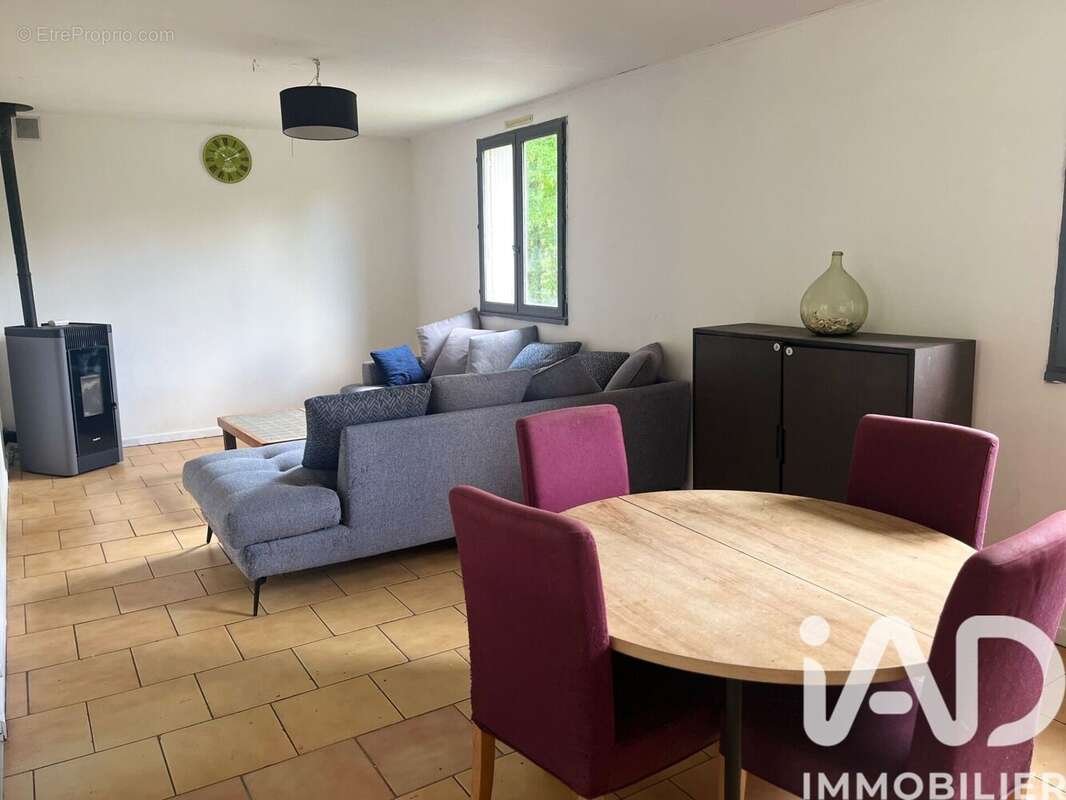 Maison 90 m² à Levainville  - photo 4