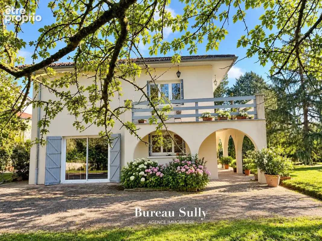 Maison à FRANS