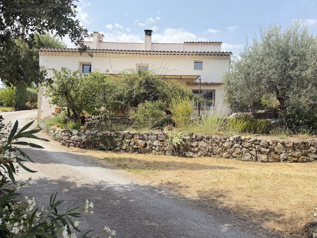 Bâtisse de caractère – 166 m² – Piscine – Chambres d’hôtes – Plus de 5 000 m² de terrain - photo 29
