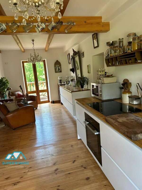 Authentique maison en pierre rénovée, 250 m² habitables – Vue imprenable sur la rivière - photo 11