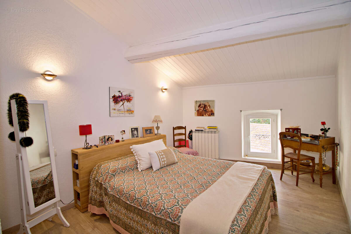 Maison à LEZIGNAN-CORBIERES