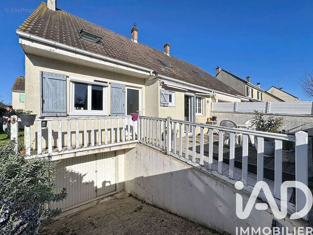 Photo 2 - Maison à BERNIERES-SUR-MER