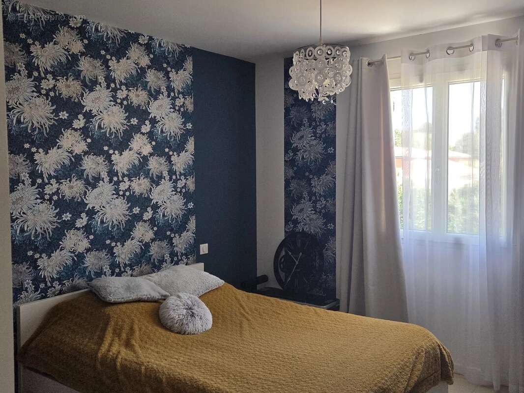 Maison 149 m² à Montpezat-De-Quercy  - photo 9