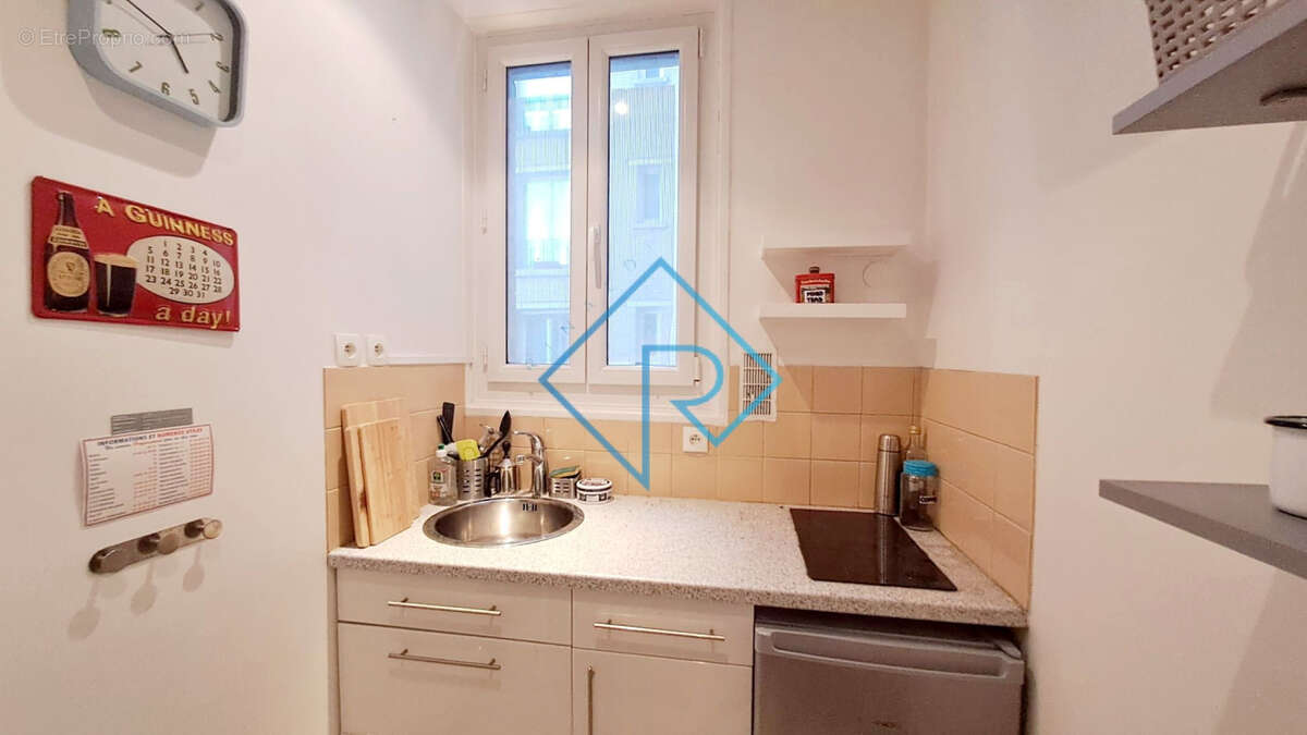Appartement à PARIS-20E