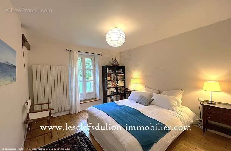 Maison à LORREZ-LE-BOCAGE-PREAUX