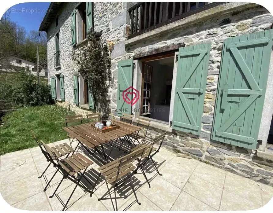 Maison à ARBAS
