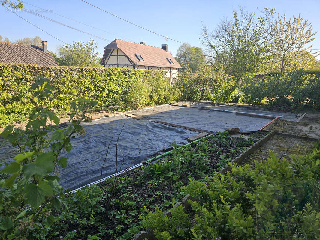 Maison à MESSEI