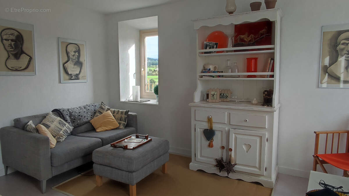 Appartement à TENCE