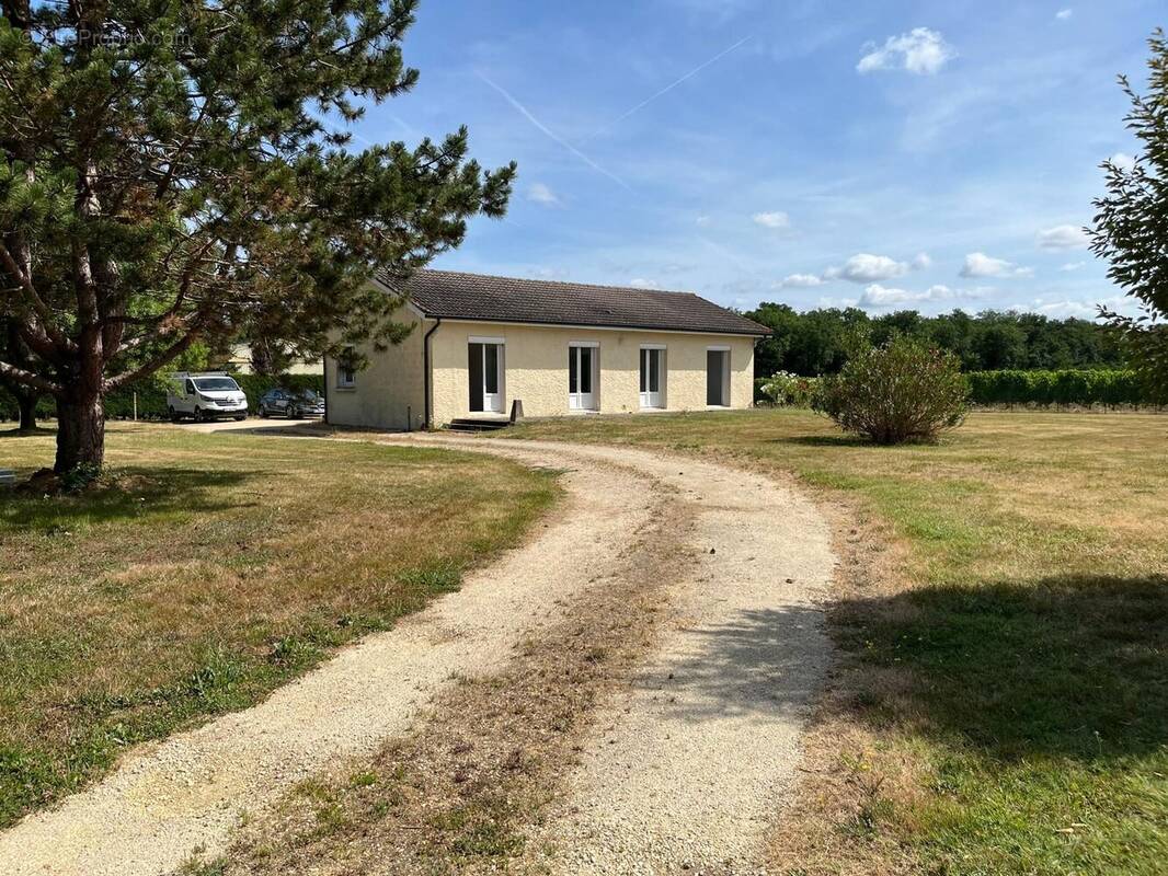 Maison à LAMONZIE-SAINT-MARTIN