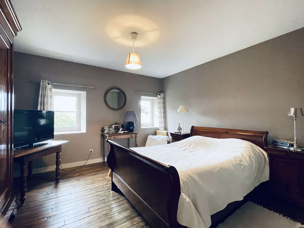 Maison à L&#039;ISLE-JOURDAIN