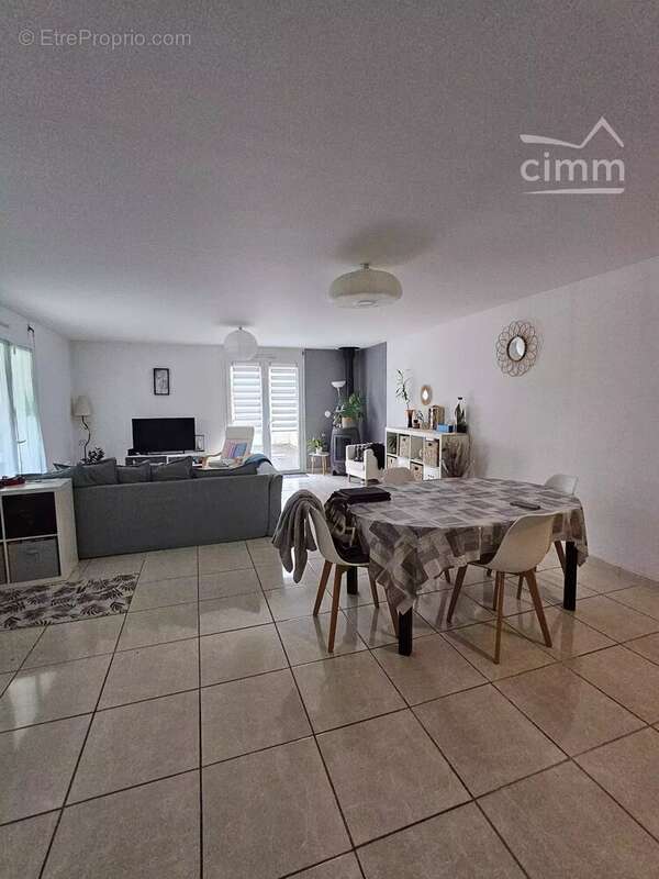 Appartement à FOULAYRONNES