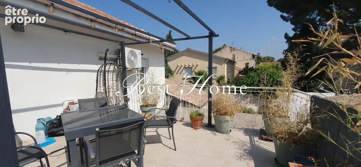Exclusivité Best Home. Vente maison de ville, Nîmes, A vendre Quartier des Amoureux, 5 pièces, cour, terrasse - photo 2