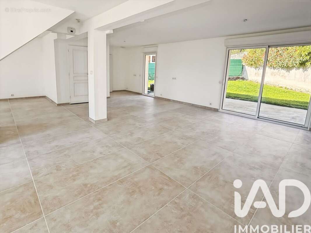 Photo 3 - Maison à MAROLLES-EN-BRIE