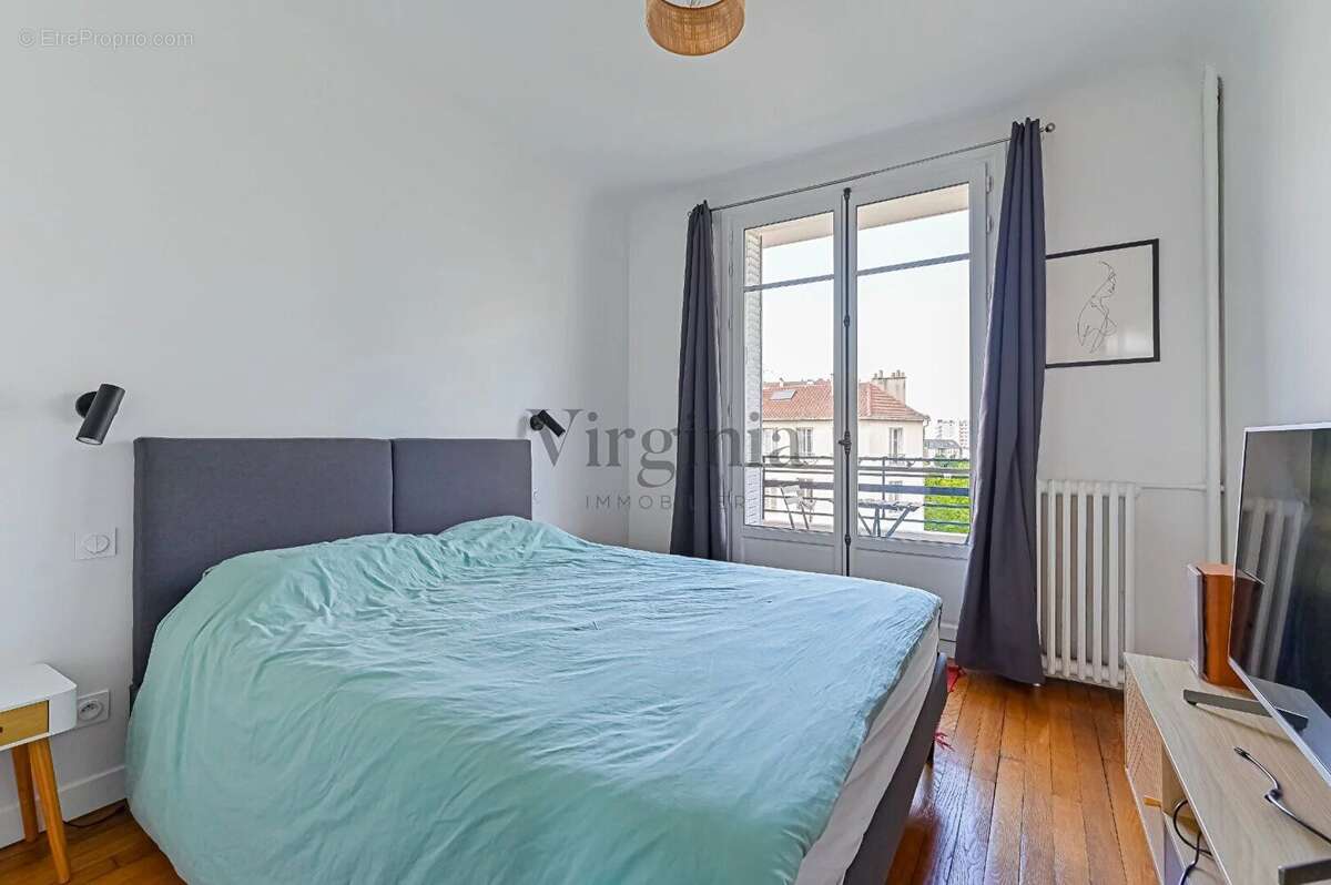 Appartement à CHARENTON-LE-PONT