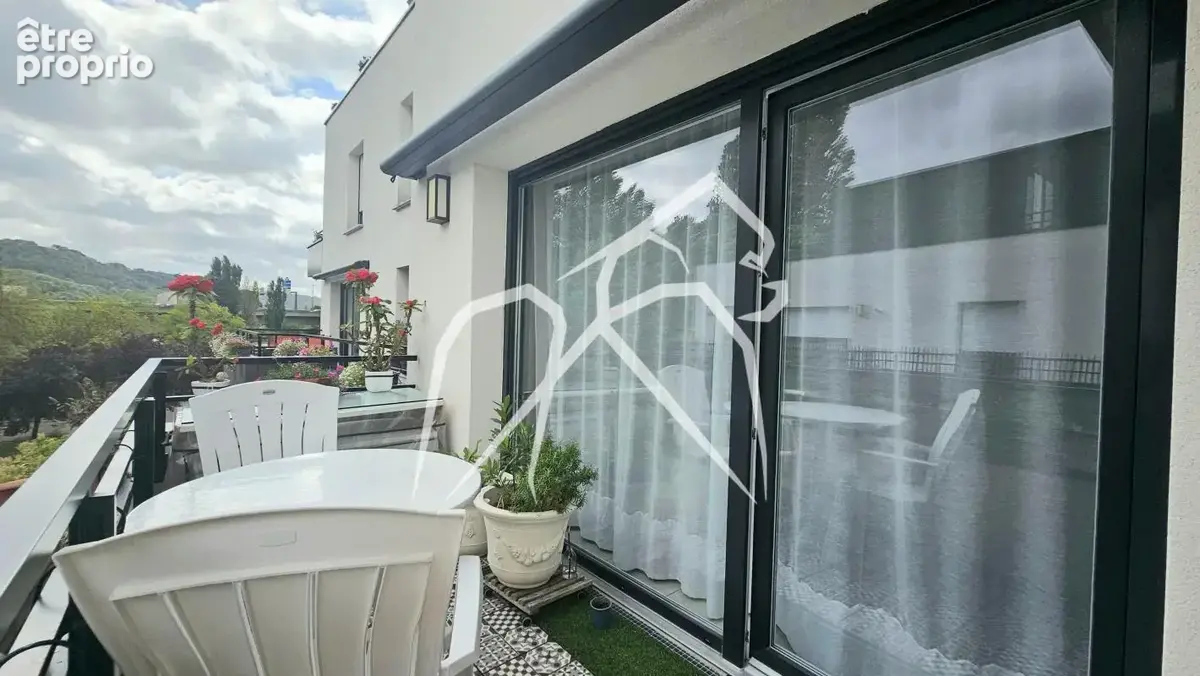 Appartement T3 de 72 m²  Rouen (76100) - photo 8