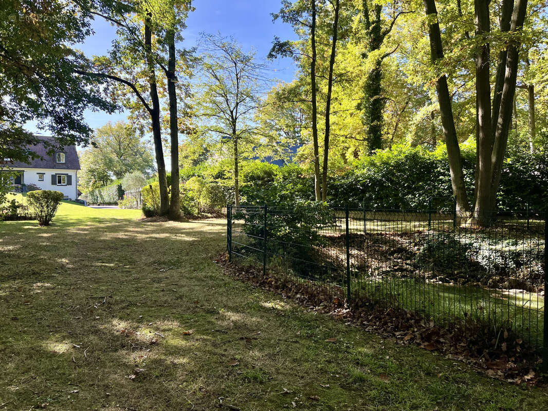 Maison à MARCOUSSIS