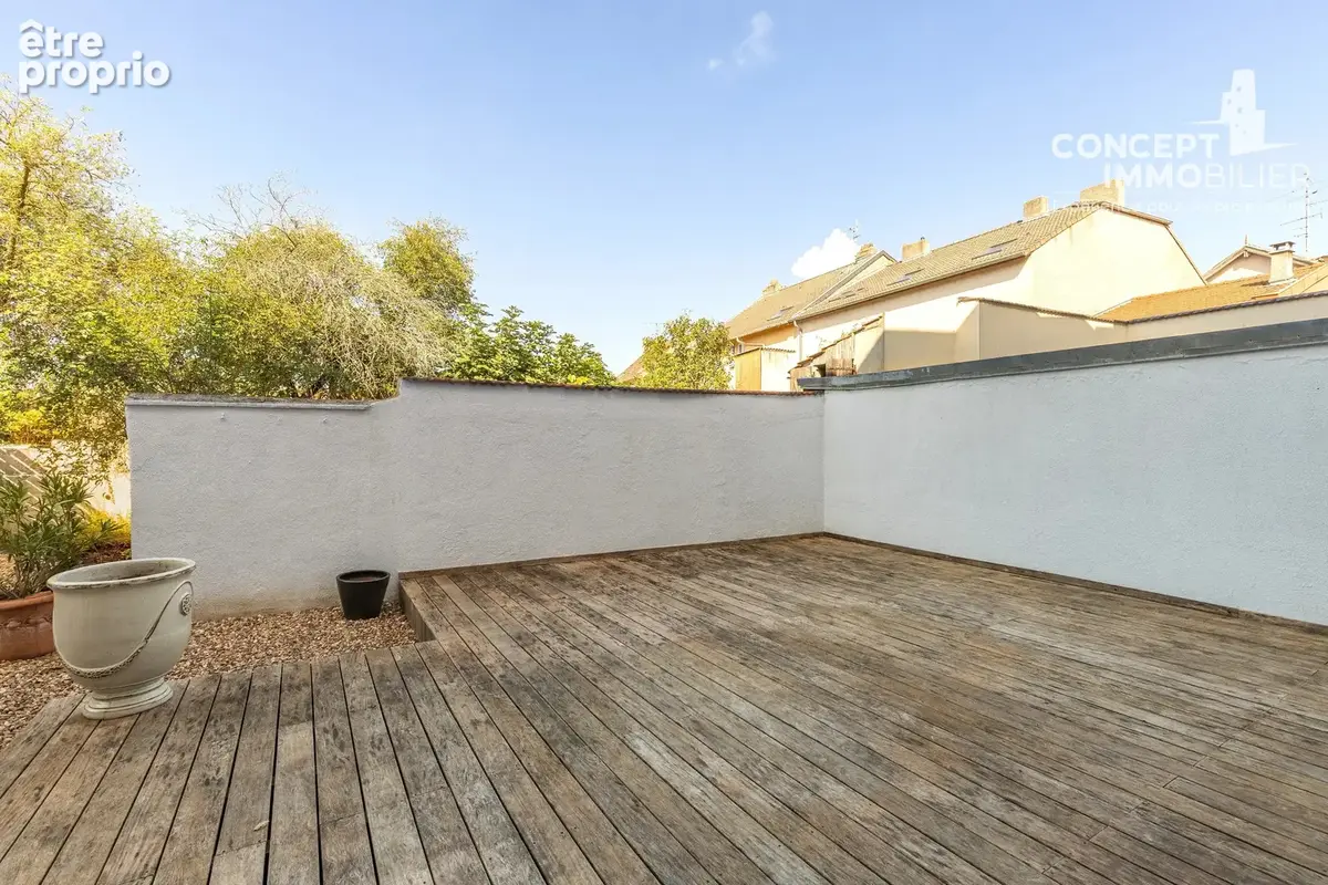 Maison de caractère – 180 m² – Terrasse et combles aménageables - photo 15