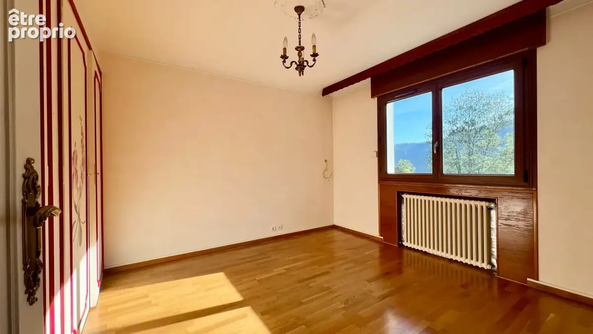 Maison grand terrain Montagnole - photo 7