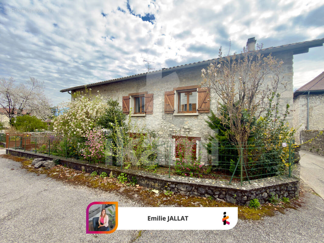 Maison à BERNIN