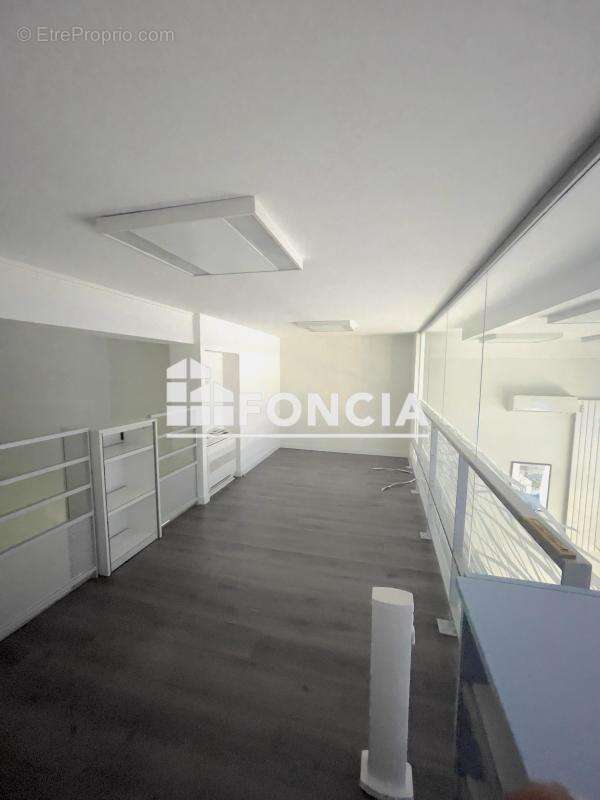 Vente - Local commercial - 56 m² - 119 000 € - GRENOBLE - photo 3