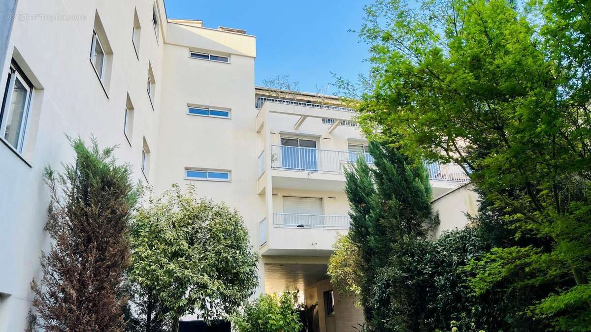 Appartement à BOULOGNE-BILLANCOURT