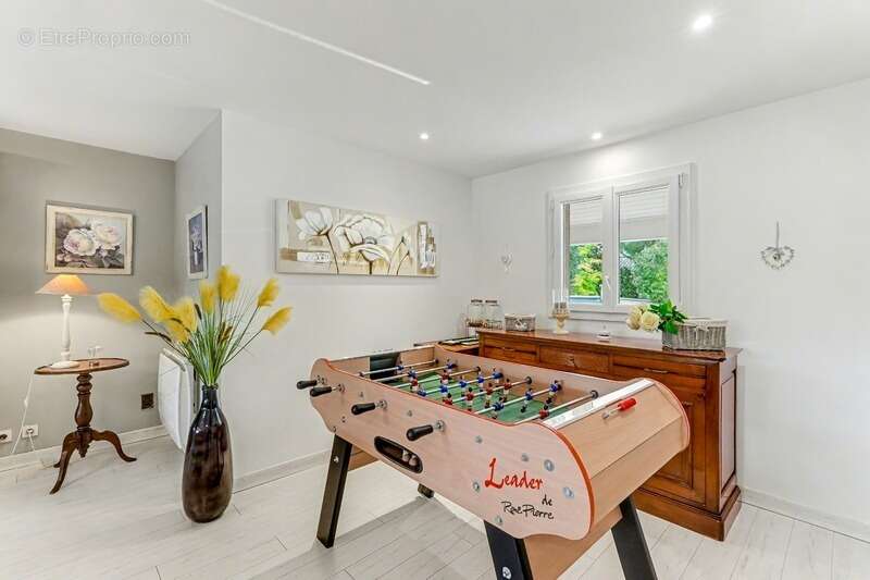 Maison à BRUGUIERES