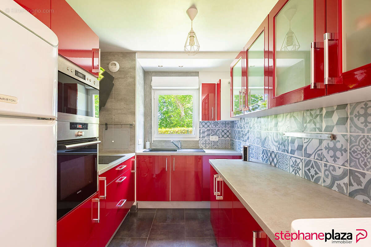 Appartement à COLOMBES