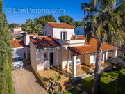 Maison à SAUSSET-LES-PINS
