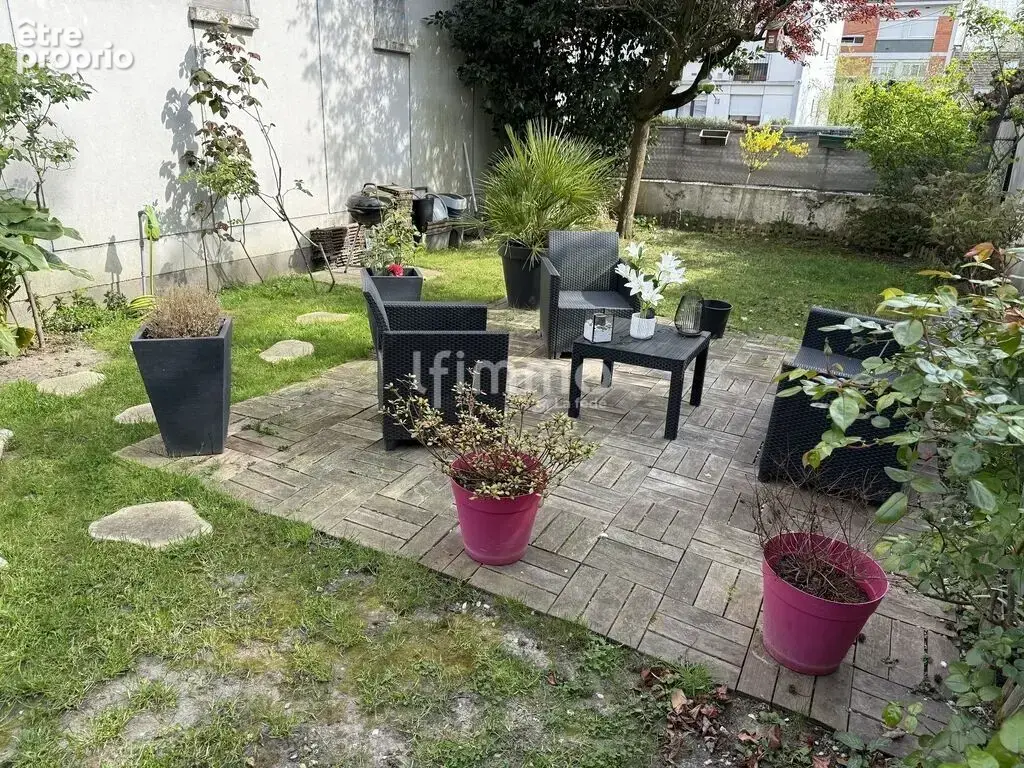 Superbe F3 à Livry-Gargan - photo 10