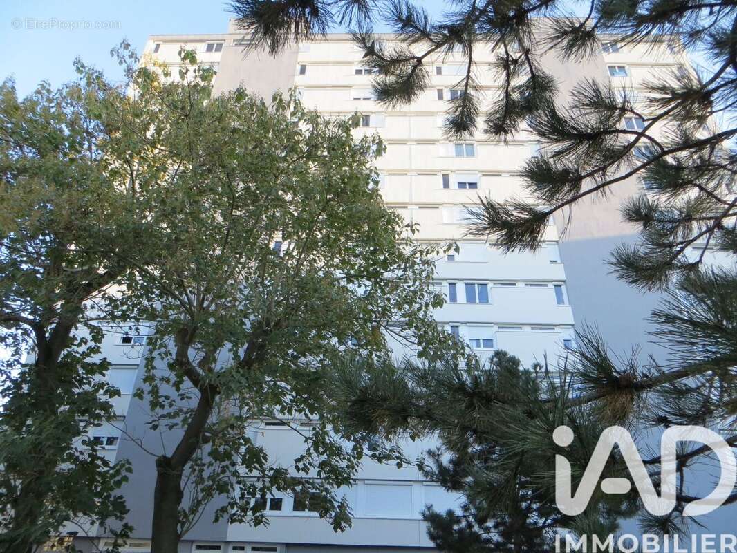 Appartement 60 m² à Orly  - photo 9