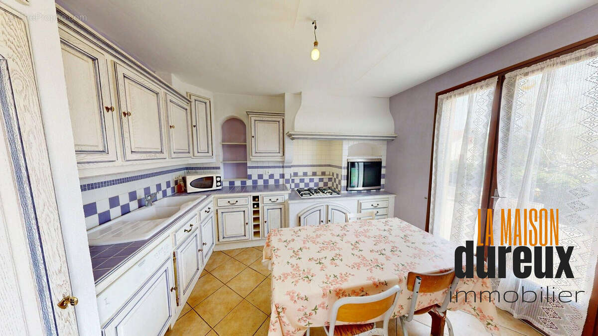 Maison à FONTAIN