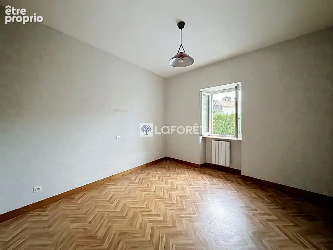 Maison Secondigny - photo 9