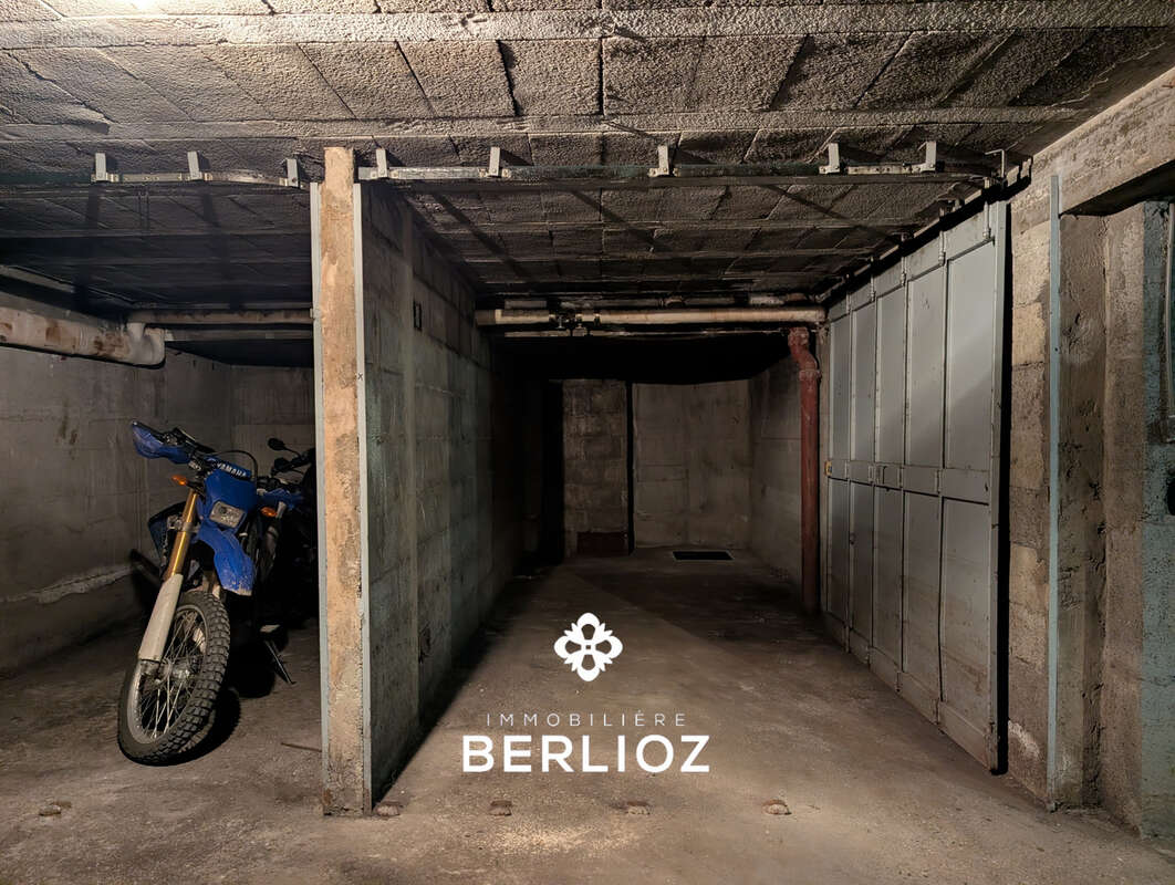 Parking à GRENOBLE