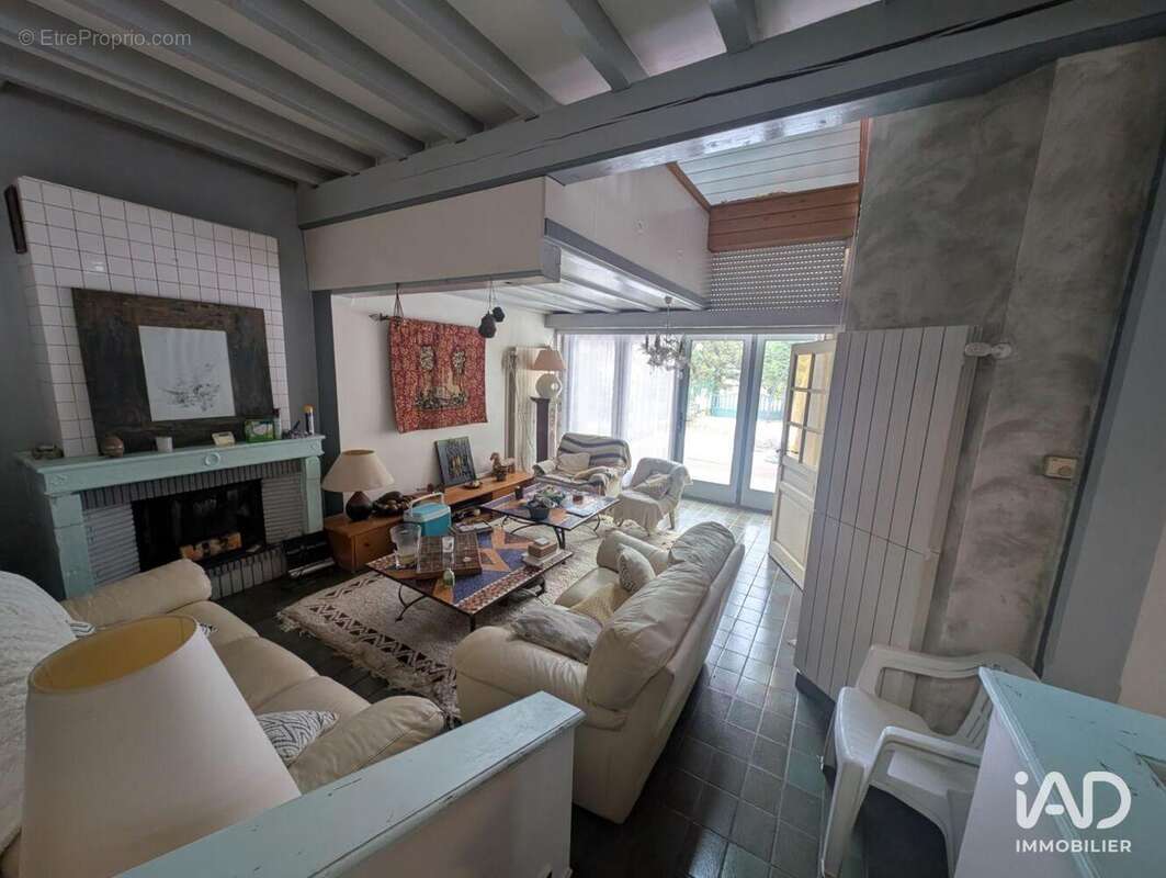 Maison 205 m² à Le Poizat  - photo 5