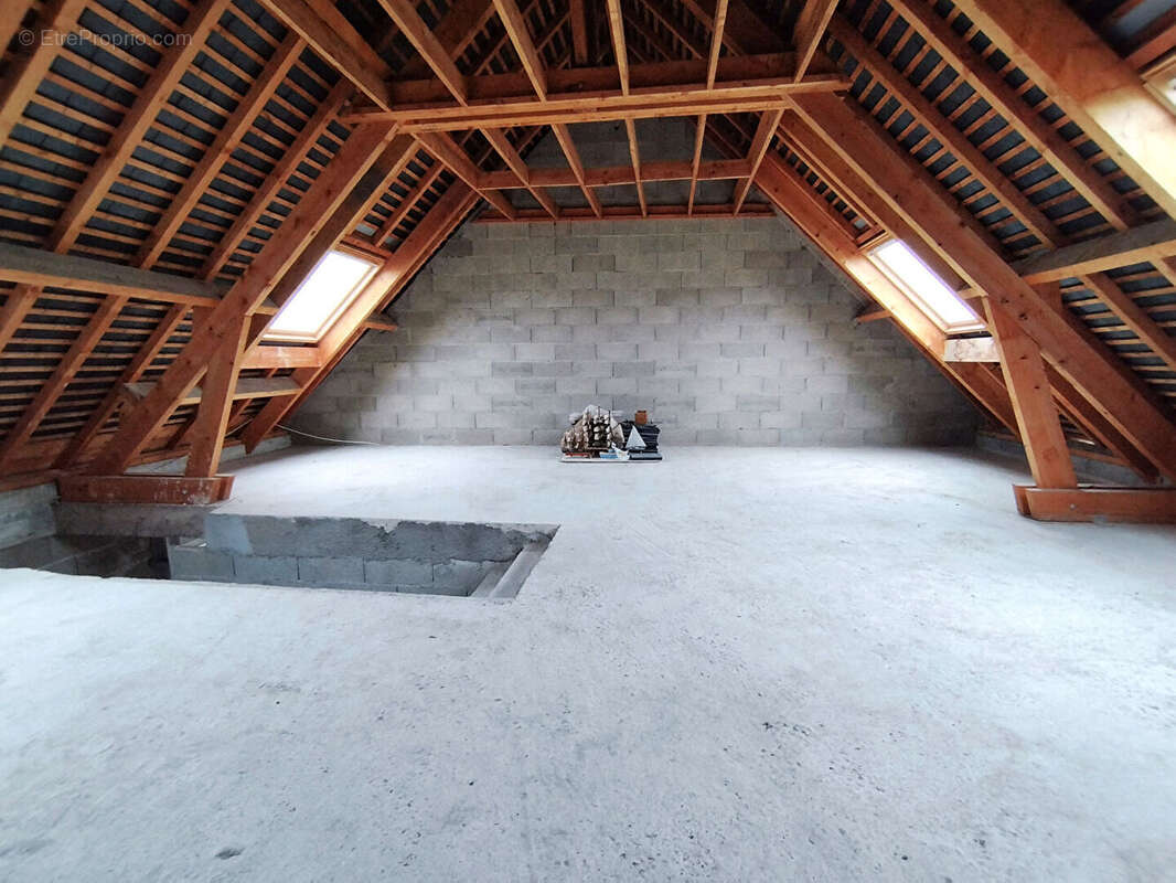 Appartement à SAINT-PIERRE-DES-CORPS